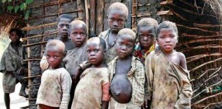 How Nigerian leaders impoverished innocent children How Nigeria leaders Impoverish Nigeria children
