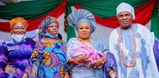 Osun 1st Lady rehabilitates, returns mentally ill teenager and baby to Apomu Kingdom Osun First Lady rehabilitates, returns mentally ill teenager with baby to Apomu Kingdom
