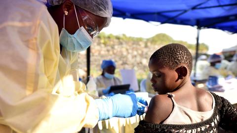 Fear Grip Sierra Leone over Suspected Ebola Outbreak in Guinean
