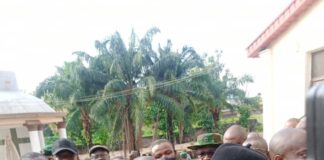 Akeredolu directs flying of flags at half-mast Akeredolu directs flying of flags at half-mast