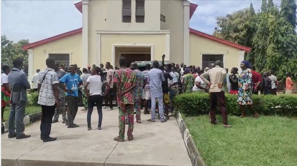 Akeredolu directs flying of flags at half-mast 