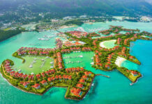 Seychelles; East Africa Island paradise with less than 200,000 population Seychelles; East Africa Island paradise with less than 200,000 population